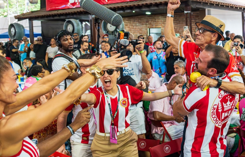 Viradouro apresenta Phelipe Lemos e Marcella Alves, novo casal de Mestre Sala e Porta Bandeira